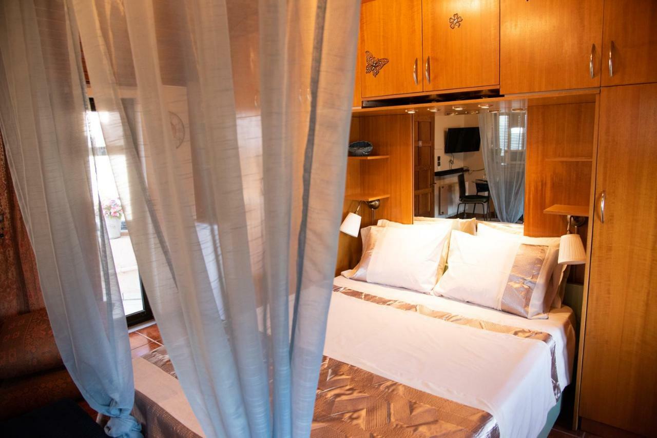 Cozy Loft 360O View Of Athens Daire Dış mekan fotoğraf